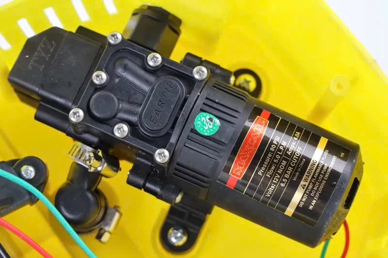 Bình Xịt Điện Maxcare MC-16D - Hình ảnh 2 MAXCARE