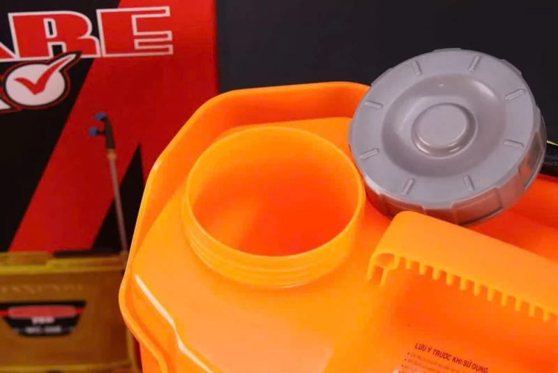 Bình Xịt Điện Maxcare Pro MC-20ED Bơm Đôi - Hình ảnh 5 MAXCARE