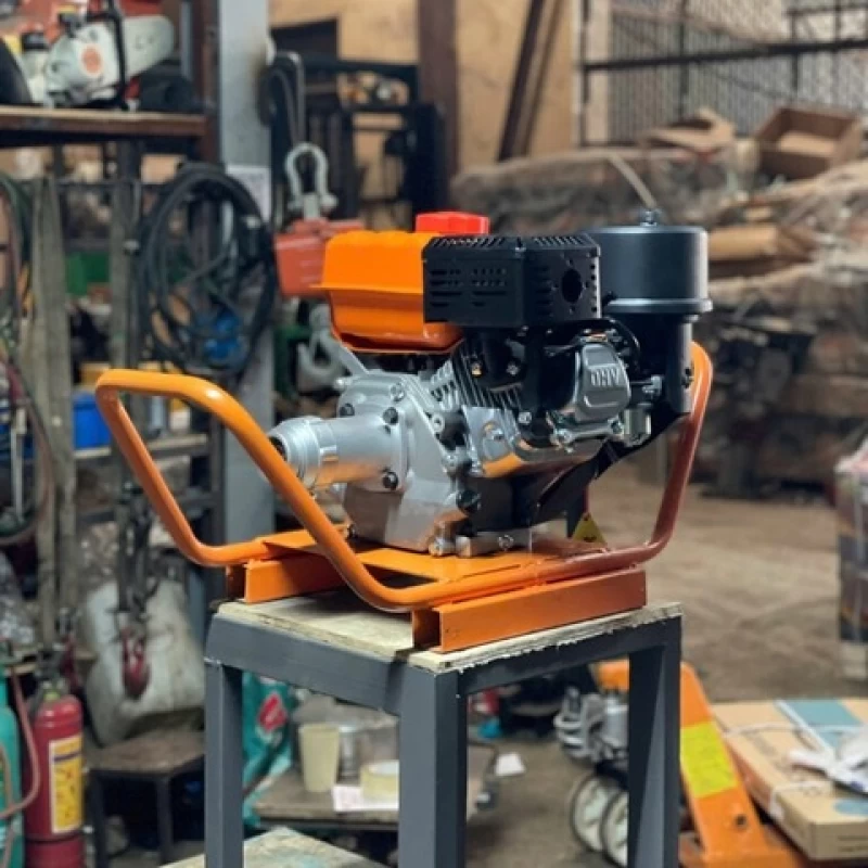 Máy Bơm Hút Bùn Động Cơ Lifan 6.5HP - Hình ảnh 1 LIFAN