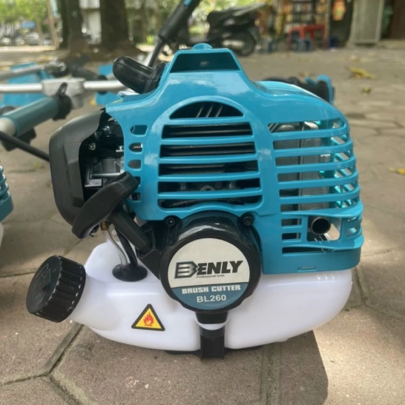 Máy Cắt Cỏ 2 Thì 800W Benly BL260 - Hình ảnh 1 BENLY