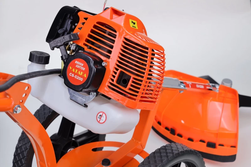 Máy Cắt Cỏ Đẩy Tay 2 Thì Yataka CS-5200 - Hình ảnh 2 YATAKA