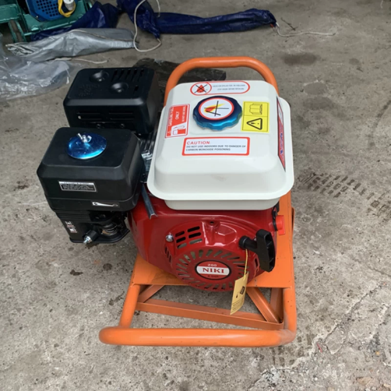 Máy Đầm Dùi Chạy Xăng Niki GX200 - Hình ảnh 2 NIKI