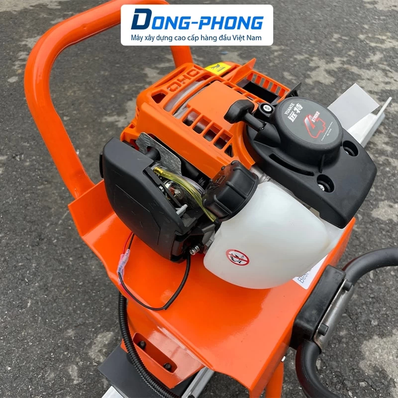 Máy Đầm Thước Đông Phong Không Thước Động Cơ GX35 - Hình ảnh 6 ĐÔNG PHONG