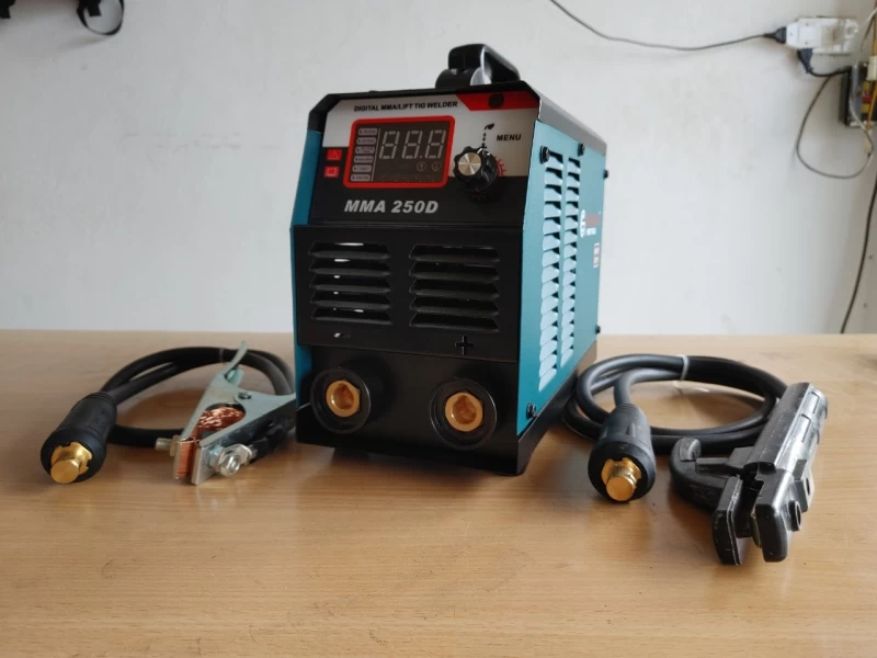 Máy Hàn Que Gaocheng GC-MMA250D - Hình ảnh 3 GAOCHENG