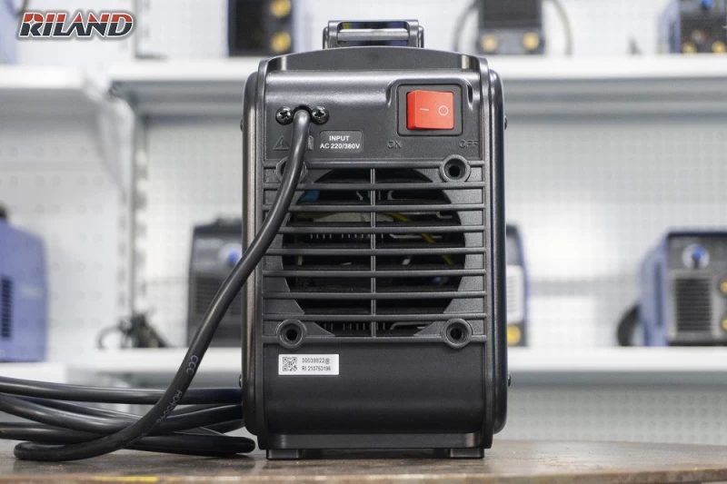 MÁY HÀN RILAND ARC 200DS - Hình ảnh 2 RILAND