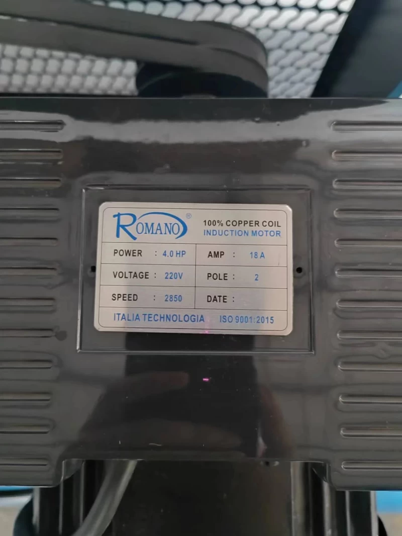 Máy Nén Khí Dây Đai 4HP 230L Romano ROMA40-230 - Hình ảnh 1 ROMANO