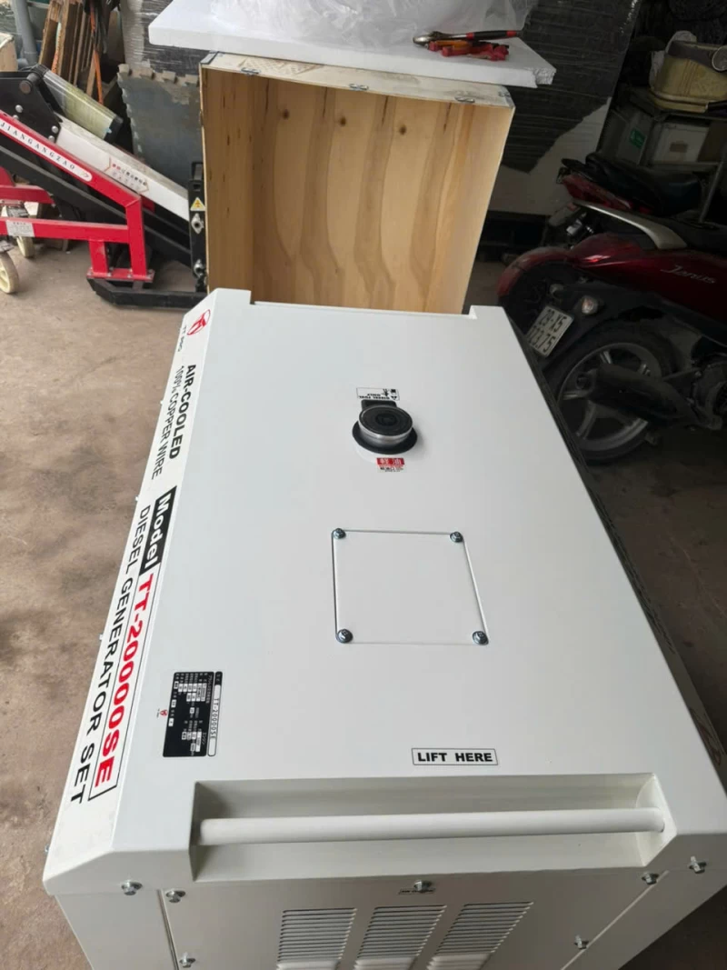 Máy Phát Điện Chạy Dầu 12Kw TTPRO TT-20000SE 220V/380V - Hình ảnh 1 TTPRO