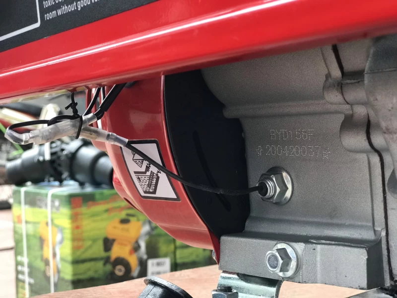 Máy Phát Điện Chạy Xăng Mitsunini 1Kw MT-1500 - Hình ảnh 1 MITSUNINI