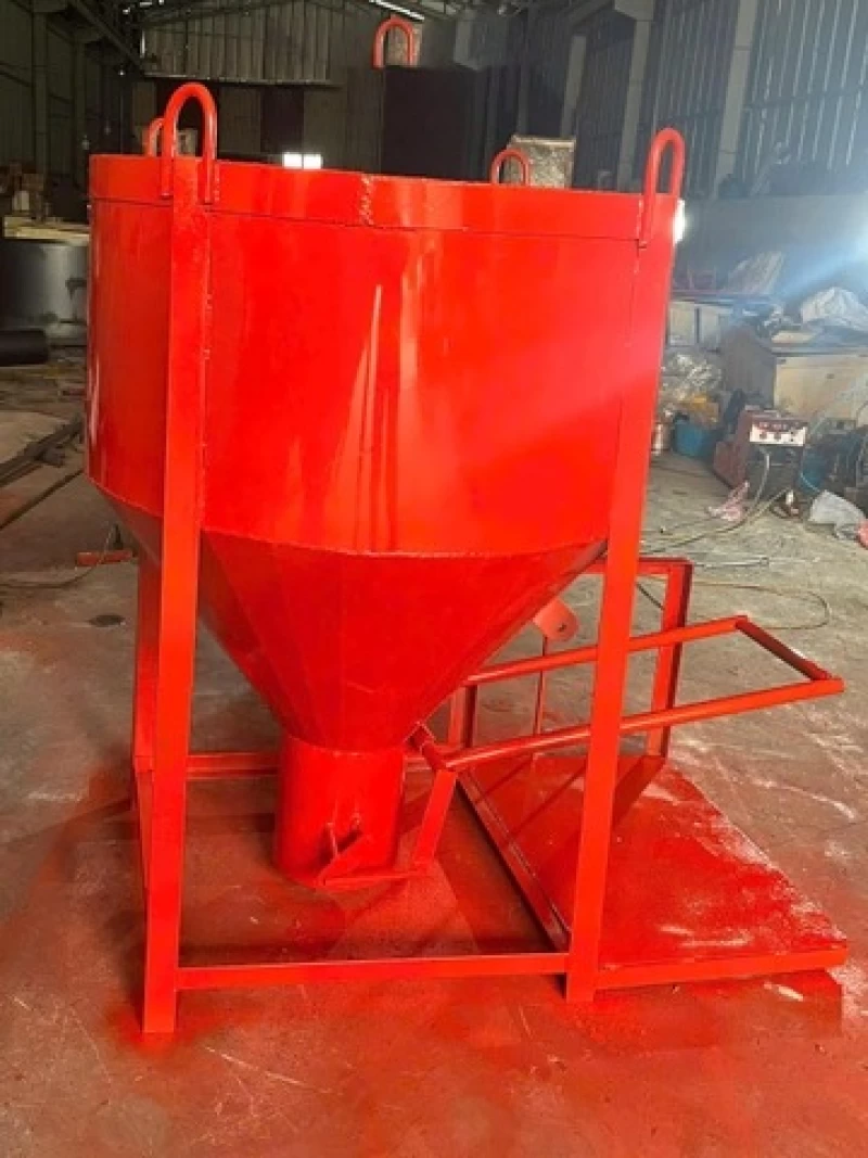 Phễu đổ bê tông Lam Hồng 0.9 khối - Hình ảnh 4 Lam Hồng