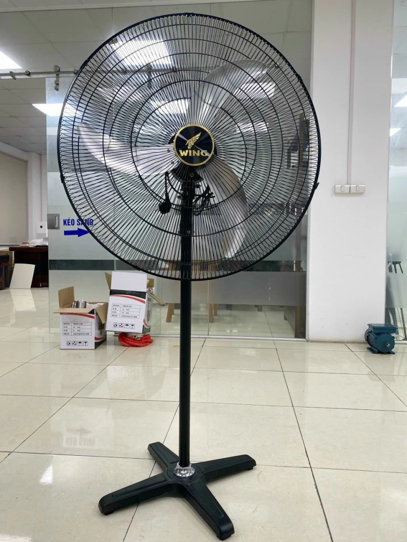 Quạt Đứng Công Nghiệp 200W Wing TMQC-600 - Hình ảnh 1 WING