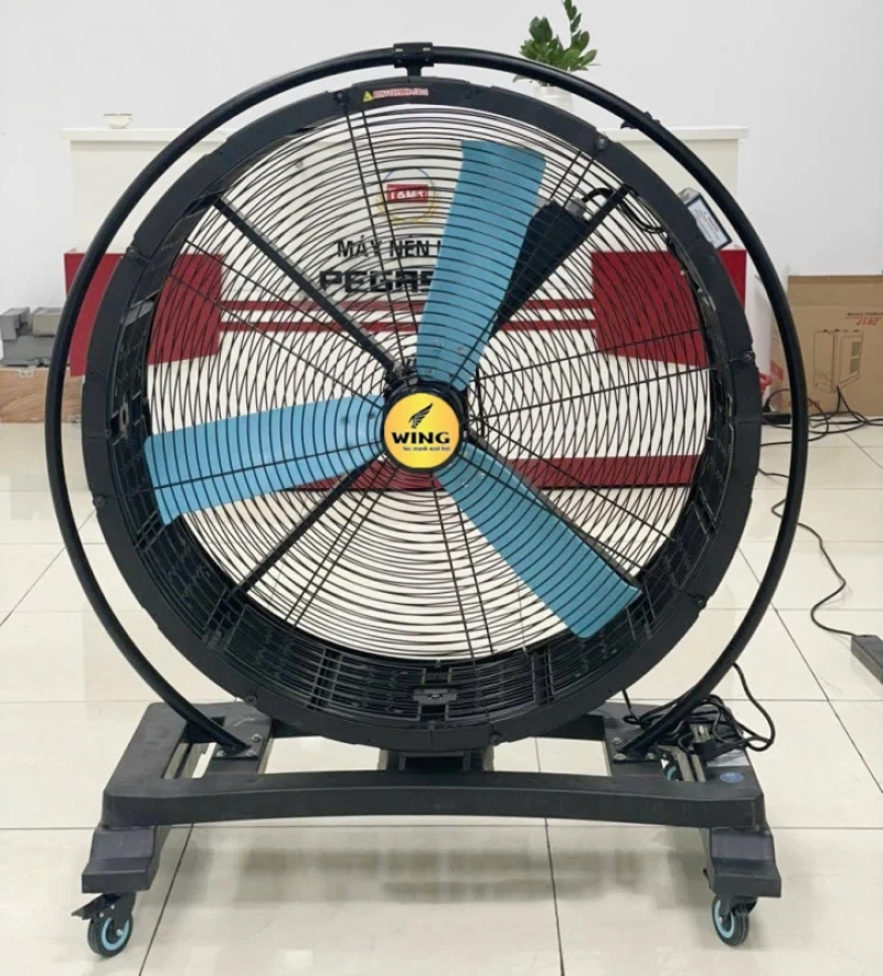 Quạt Sàn Biến Tần Công Nghiệp 450W Wing TM-720A LX - Hình ảnh 1 WING