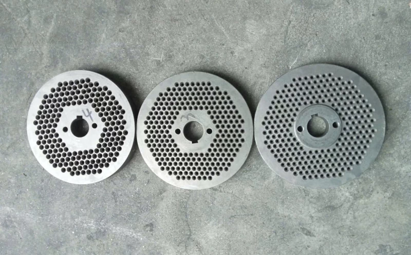 Sàng ép cám 2.5mm - Hình ảnh 2 KAMASTSU