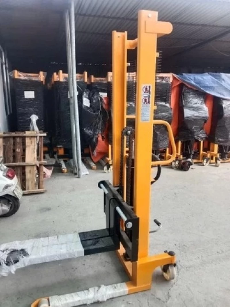 Xe nâng tay cao càng C Nitto 2Tx1.6m - Hình ảnh 1 NITTO