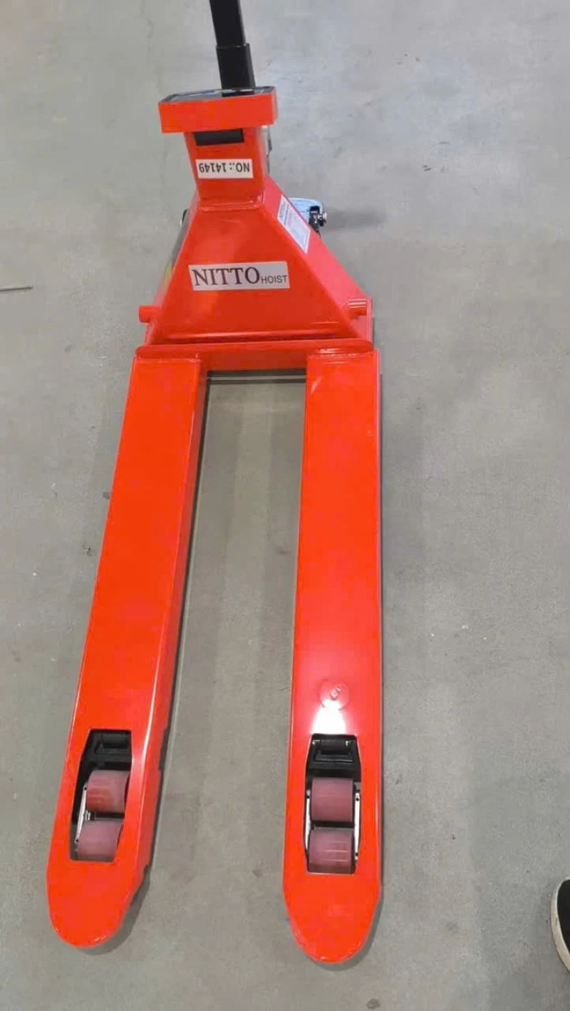 Xe nâng tay thấp gắn cân điện tử Nitto( 2 tấn, 685mm) - Hình ảnh 2 NITTO
