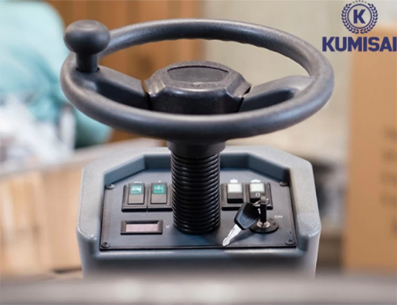Xe quét đường ngồi lái Kumisai KMS S4 - Hình ảnh 3 KUMISAI