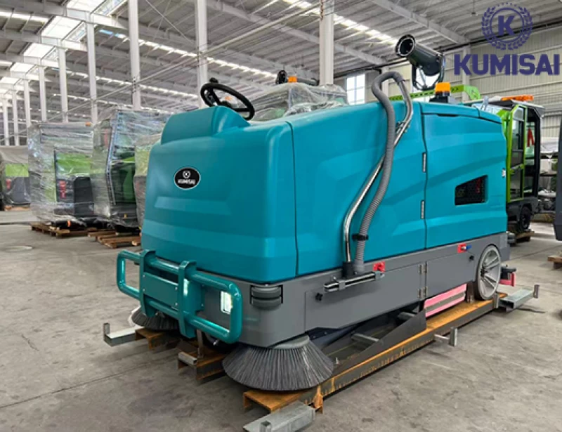 Xe quét rác chà sàn Kumisai KMS 1450XS - Hình ảnh 2 KUMISAI