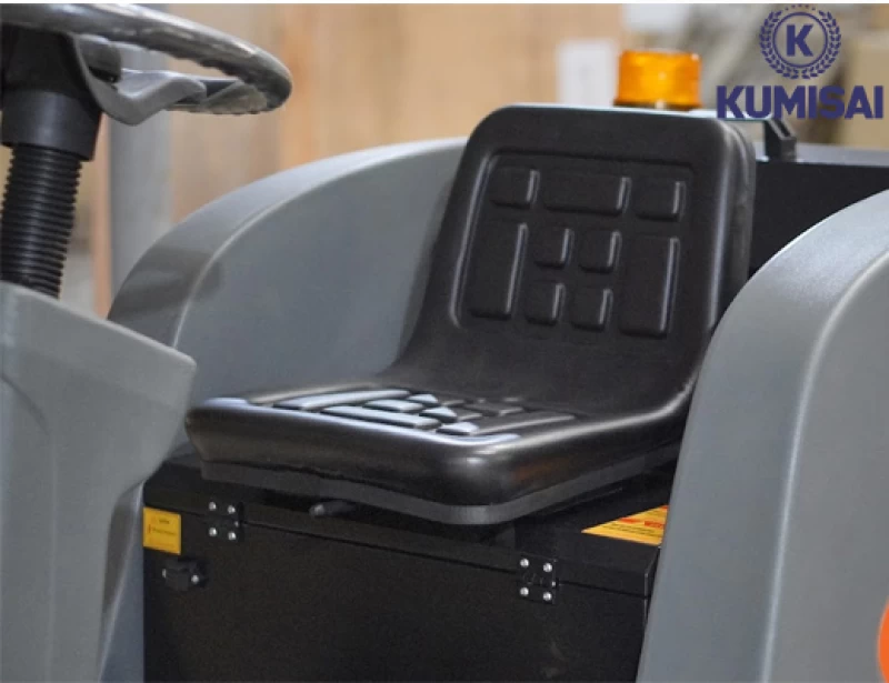 Xe quét rác nhà xưởng ngồi lái Kumisai KMS-S5 - Hình ảnh 5 KUMISAI